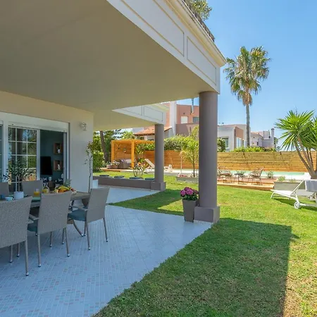 Apartment Chania Elite Homes, Enjoy A Chic Oasis By The Heated Pool