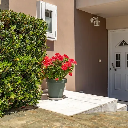 Chania Elite Homes, Enjoy A Chic Oasis By The Heated Pool Apartment *