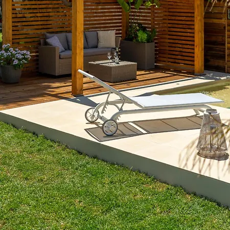 Apartment Chania Elite Homes, Enjoy A Chic Oasis By The Heated Pool *